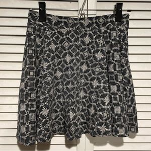 SO patterned mini skirt